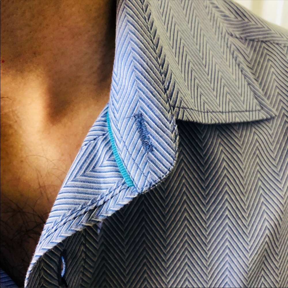 Marc Ecko Blue Herringbone Button Down Shirt Large - image 4